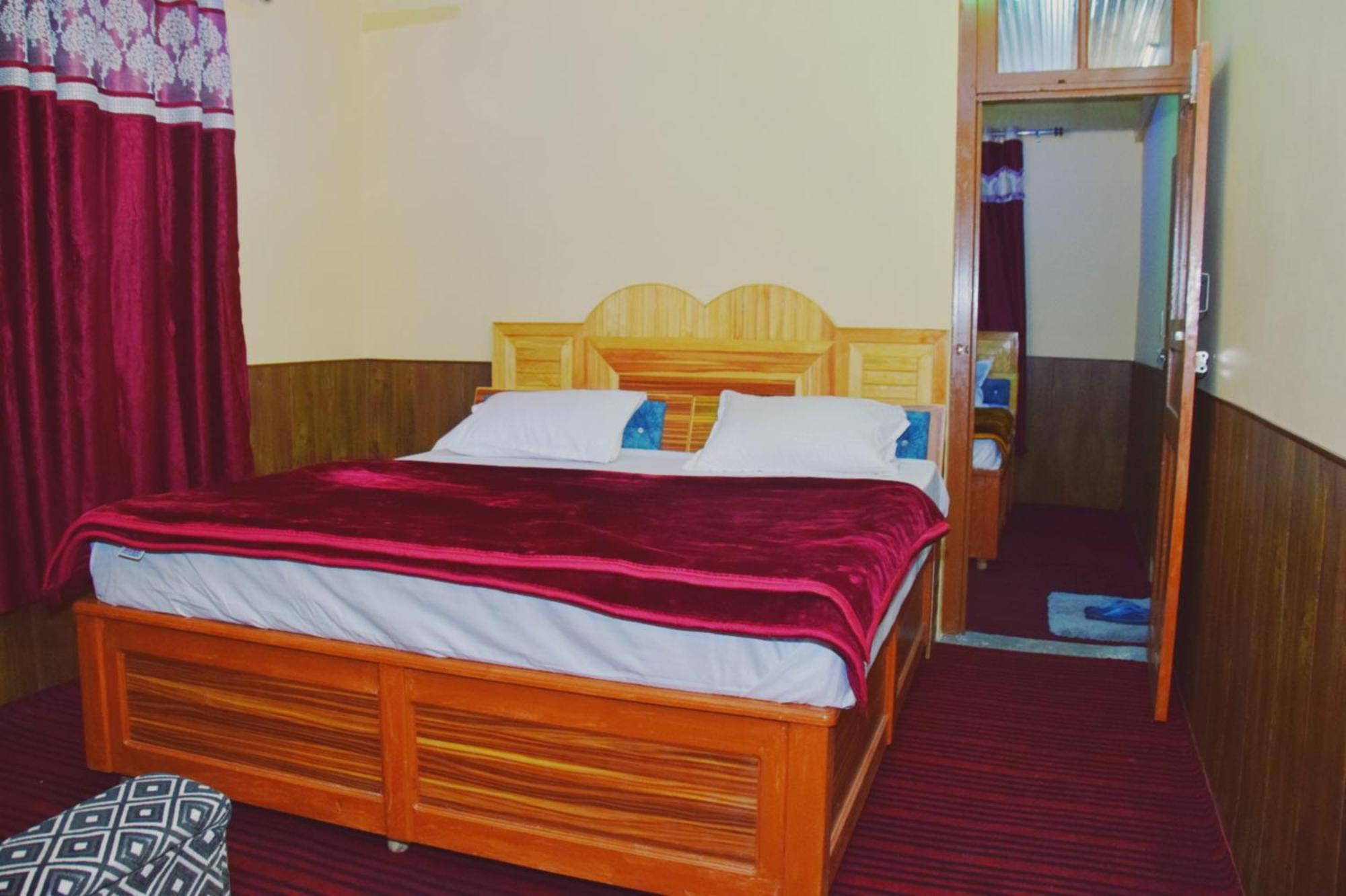 Snow View Homestay Sainj Exterior foto