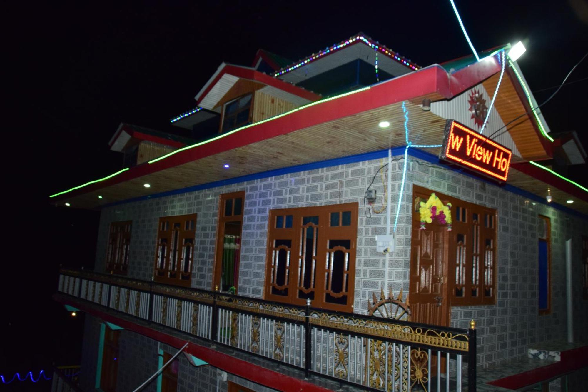 Snow View Homestay Sainj Exterior foto