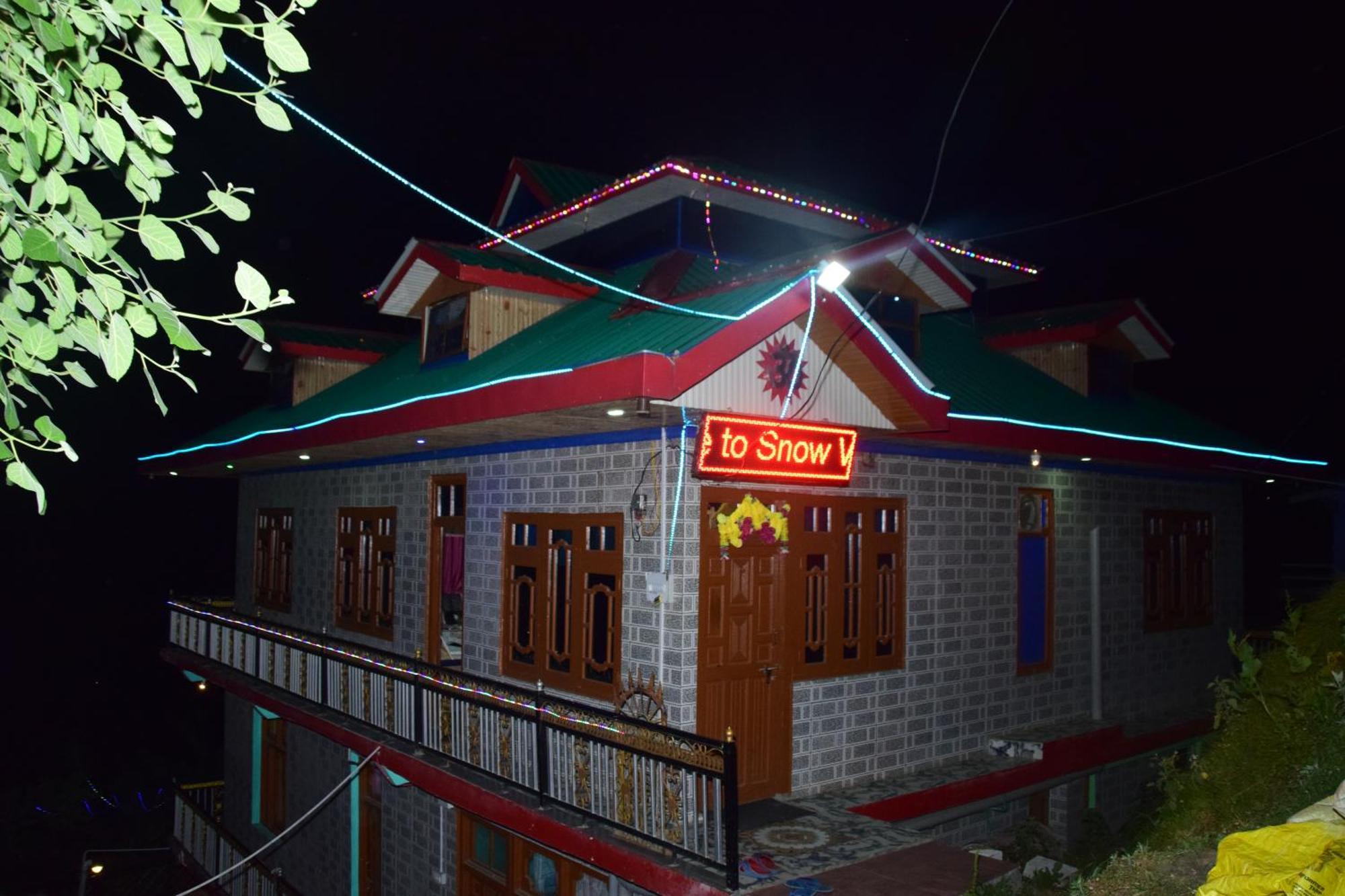 Snow View Homestay Sainj Exterior foto