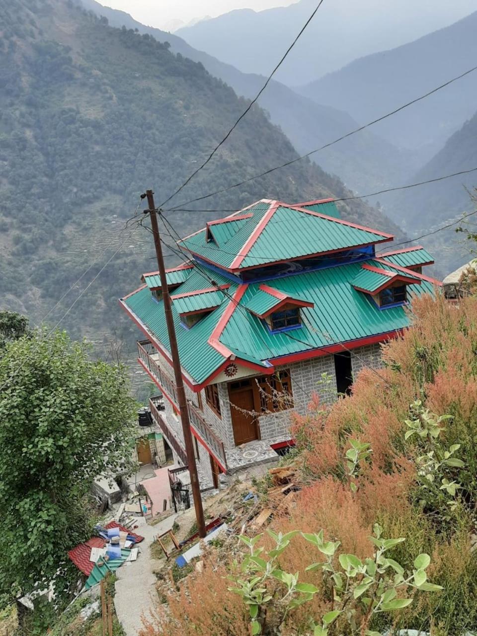 Snow View Homestay Sainj Exterior foto