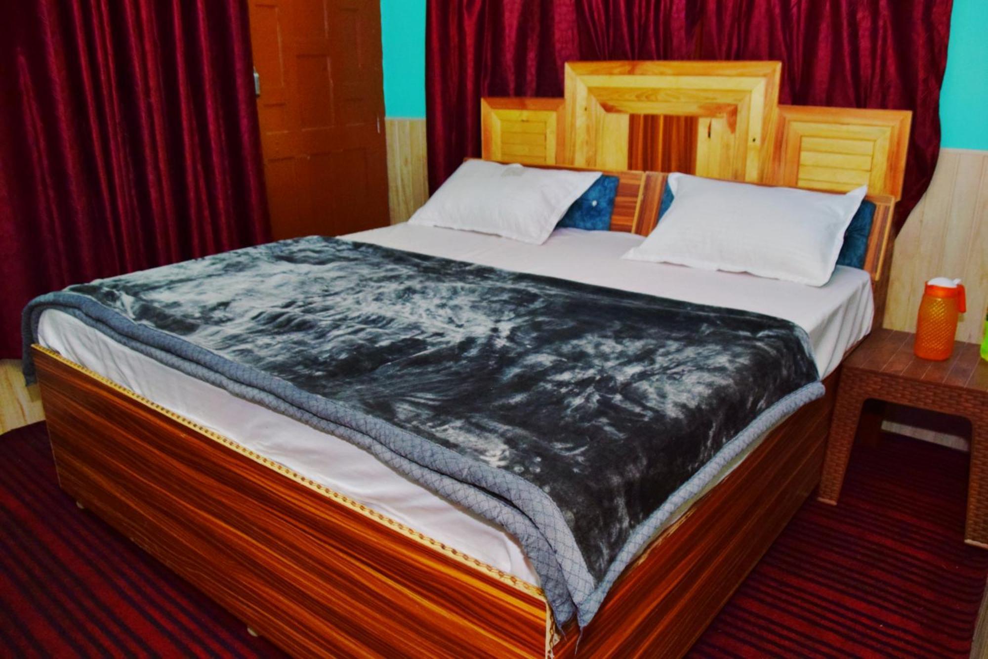 Snow View Homestay Sainj Exterior foto